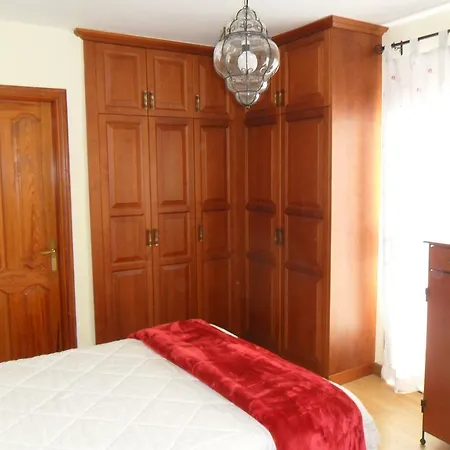 Tulipan Apartament *
